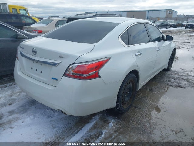 1N4AL3AP4FN395651 Nissan Altima 2.5/s/sv/sl