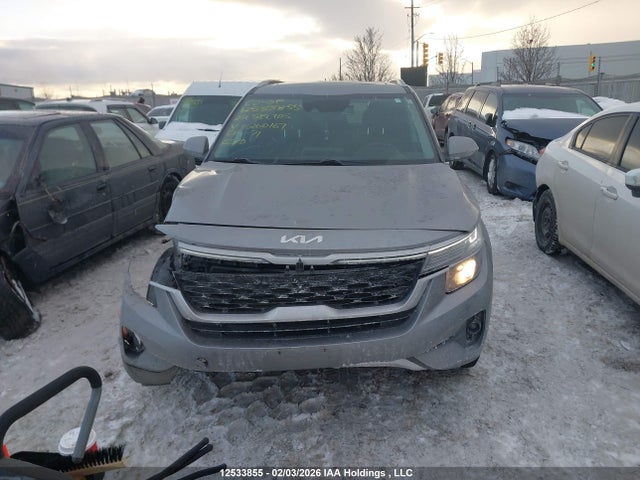 12533855 :رقم المزاد ، KNDEUCAA5N7260167 vin ، 2022 Kia Seltos Ex مزاد بيع