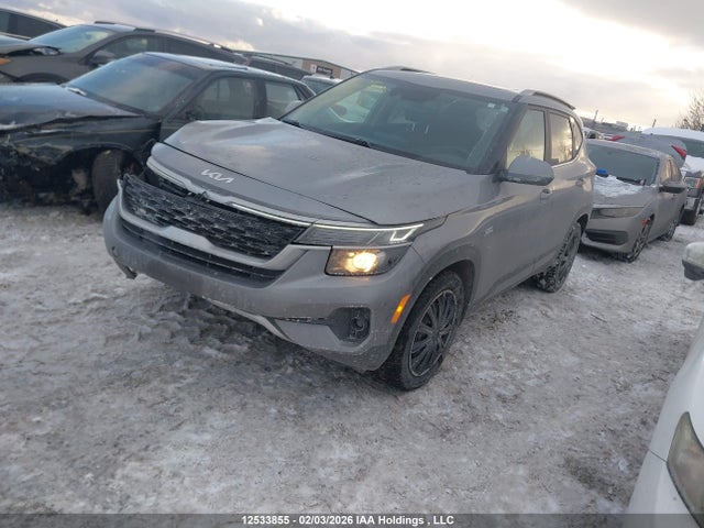12533855 :رقم المزاد ، KNDEUCAA5N7260167 vin ، 2022 Kia Seltos Ex مزاد بيع