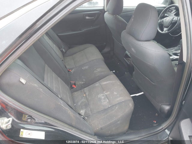 12533874 :رقم المزاد ، 4T1BF1FK2FU497443 vin ، 2015 Toyota Camry Le مزاد بيع