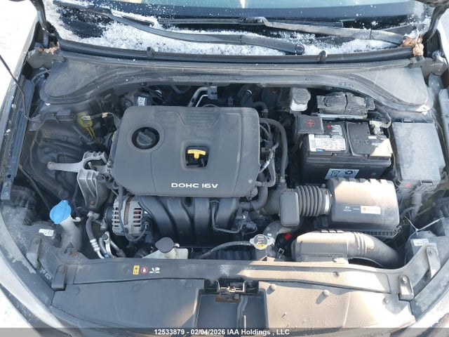 KMHD84LFXJU691030 Hyundai ELANTRA GL