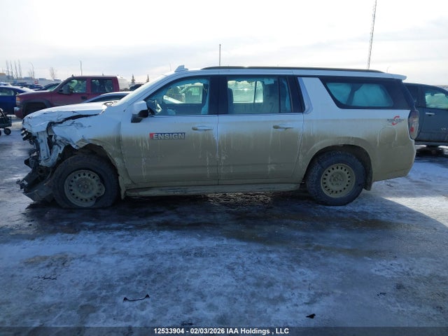 1GNSKAED8RR379740 Chevrolet Suburban K1500
