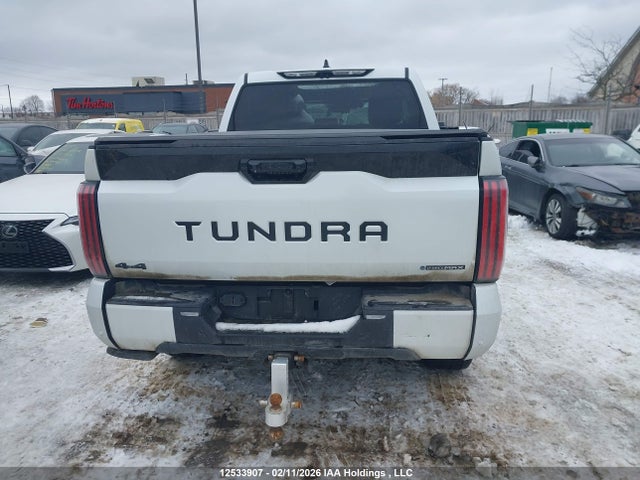Aukcja sprzedaży 2025 Toyota Tundra Hybrid Platinum 4x4, vin: 5TFNC5DB8SX111704, numer aukcji: 12533907