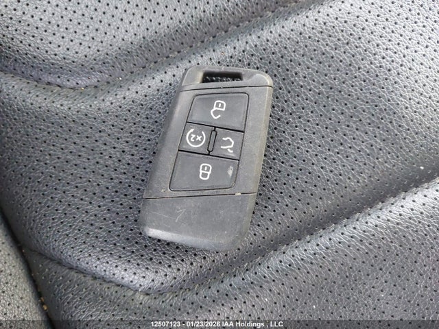 3VV4B7AX7PM102761 Volkswagen Tiguan Highline R-line