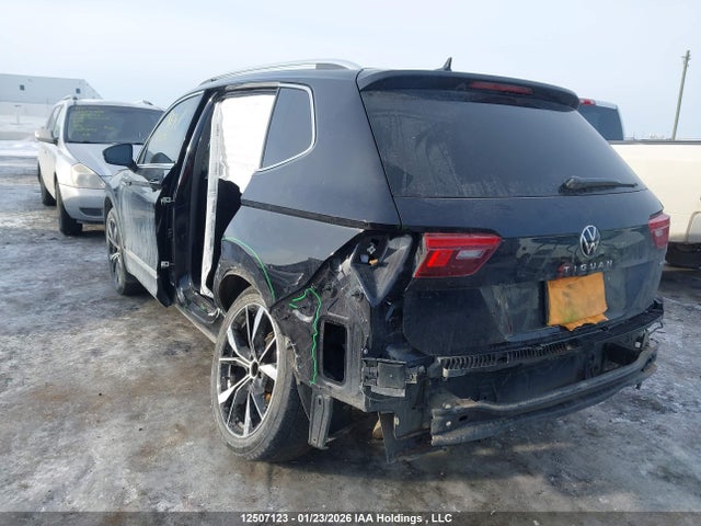 3VV4B7AX7PM102761 Volkswagen Tiguan Highline R-line