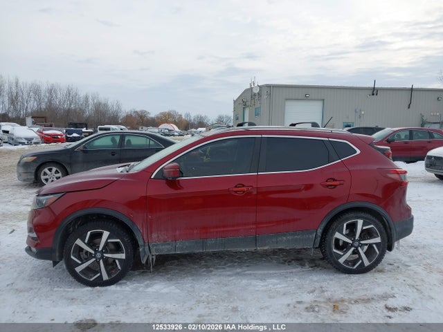 JN1BJ1CW7LW371852 Nissan Qashqai S/sl/sv