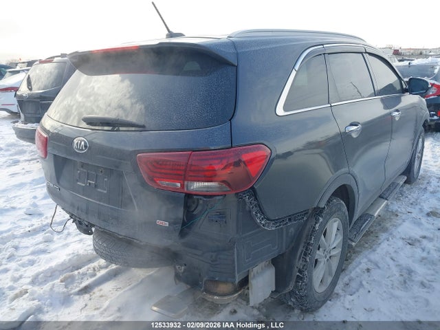 5XYPGDA39KG517949 KIA Sorento 2.4l Lx