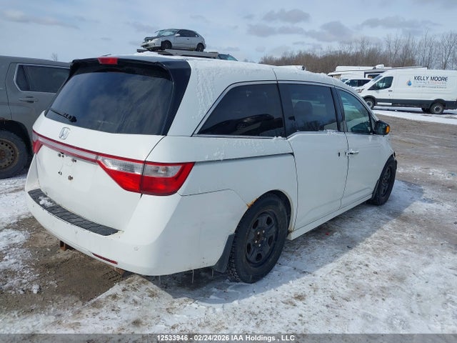 12533946 :رقم المزاد ، 5FNRL5H90BB089023 vin ، 2011 Honda Odyssey Touring مزاد بيع