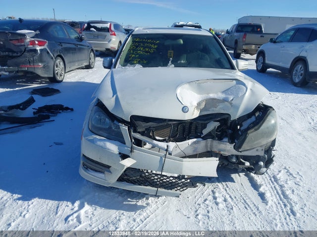 12533948 :رقم المزاد ، WDDGF8AB7DG114205 vin ، 2013 Mercedes-benz C 300 4matic مزاد بيع
