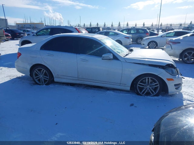 12533948 :رقم المزاد ، WDDGF8AB7DG114205 vin ، 2013 Mercedes-benz C 300 4matic مزاد بيع