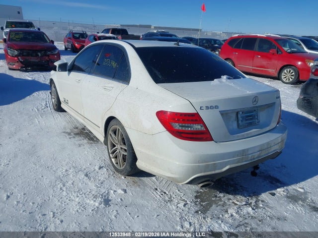 12533948 :رقم المزاد ، WDDGF8AB7DG114205 vin ، 2013 Mercedes-benz C 300 4matic مزاد بيع