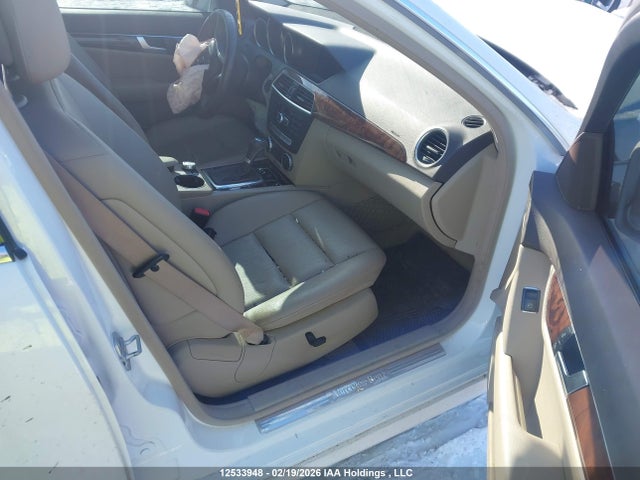12533948 :رقم المزاد ، WDDGF8AB7DG114205 vin ، 2013 Mercedes-benz C 300 4matic مزاد بيع