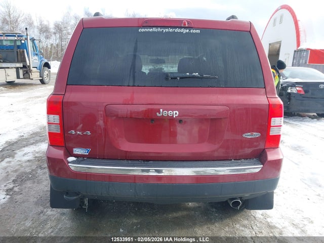 1C4NJRABXGD618274 Jeep Patriot Sport/north