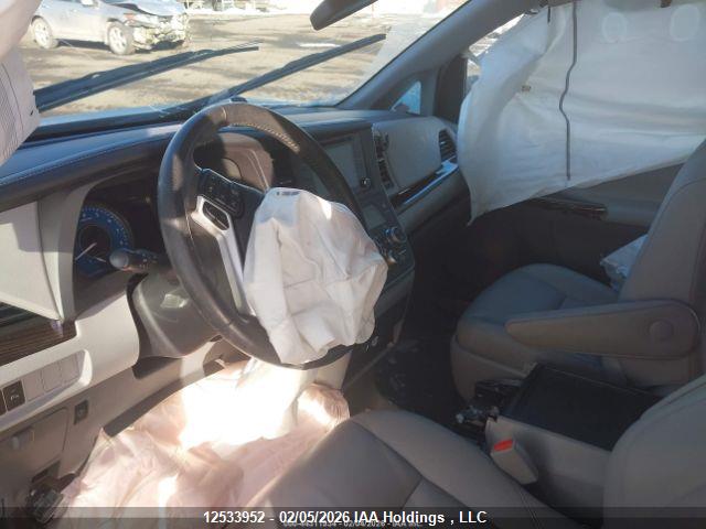 Aukcja sprzedaży 2020 Toyota Sienna, vin: 5TDDZ3DC0LS247887, numer aukcji: 12533952
