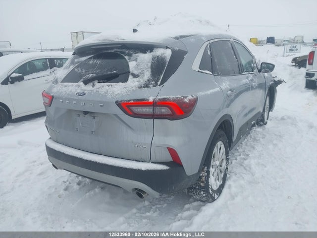 1FMCU9GN3PUA55600 Ford Escape Active