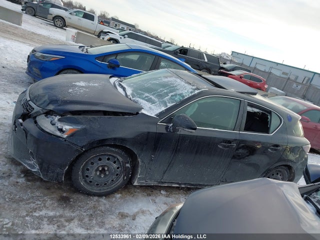 JTHKD5BH6H2285878 Lexus CT 200H