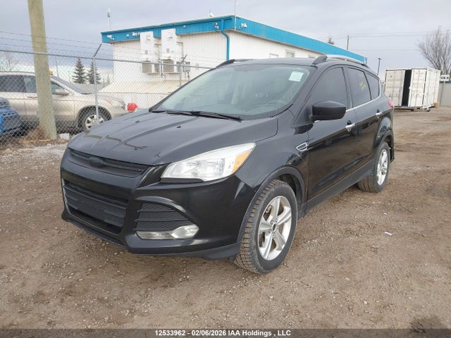 1FMCU9G94FUC16120 Ford ESCAPE SE
