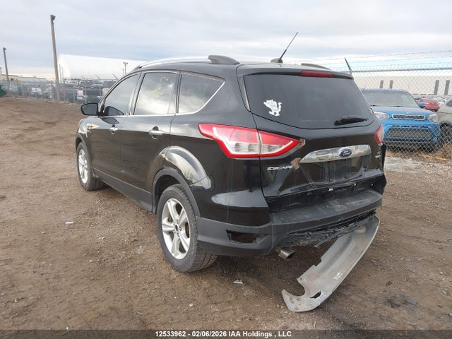1FMCU9G94FUC16120 Ford ESCAPE SE