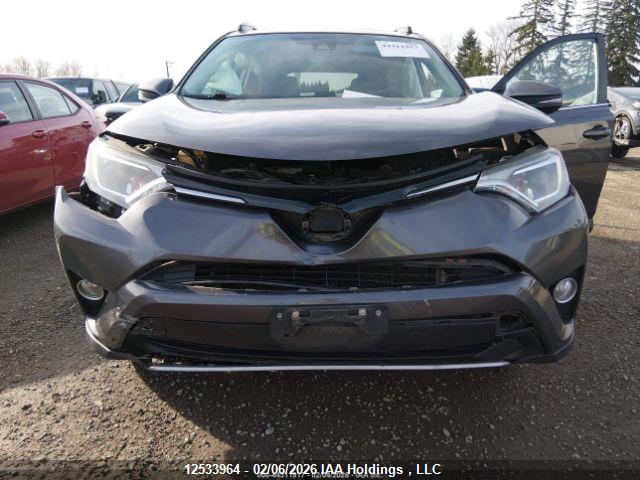 Продаж на аукціоні авто 2017 Toyota Rav4 Xle, vin: 2T3RFREV8HW639975, номер лоту: 12533964