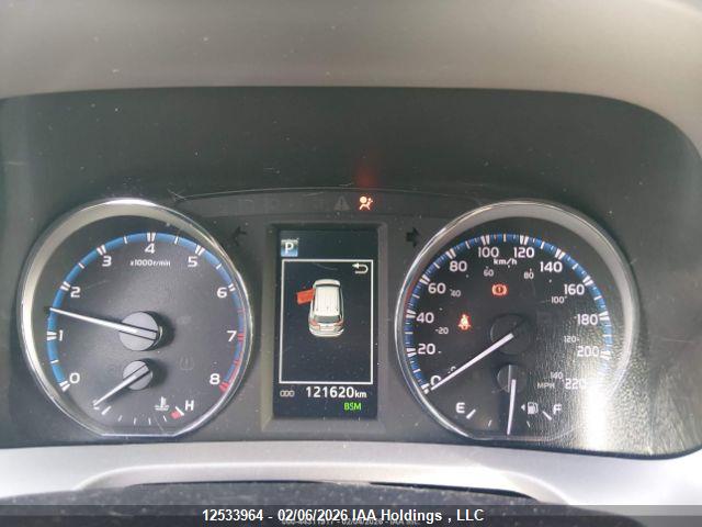 Продаж на аукціоні авто 2017 Toyota Rav4 Xle, vin: 2T3RFREV8HW639975, номер лоту: 12533964
