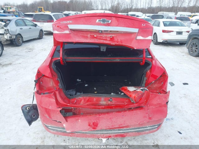 1G1PE5SB4F7112837 Chevrolet Cruze 2lt