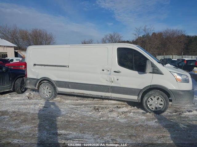 Ford Transit-150 2016 1FTYE2YM1GKB55923 Image 13