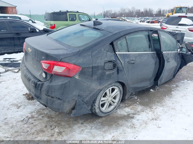1G1BE5SMXH7227330 Chevrolet Cruze Lt Auto