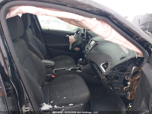 1G1BE5SMXH7227330 Chevrolet Cruze Lt Auto