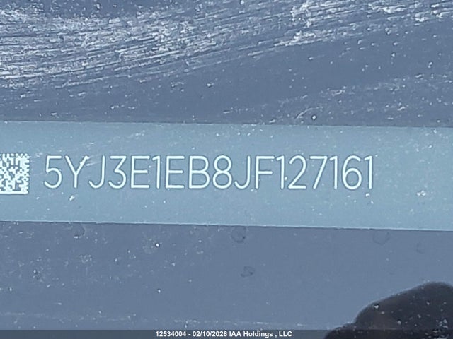 5YJ3E1EB8JF127161 Tesla MODEL 3