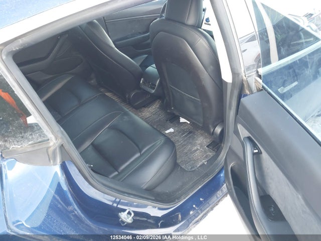 5YJ3E1EB0KF442151 Tesla MODEL 3