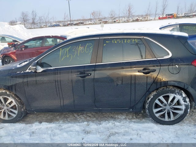KMHH35LE1LU121482 Hyundai Elantra Gt Preferred Auto