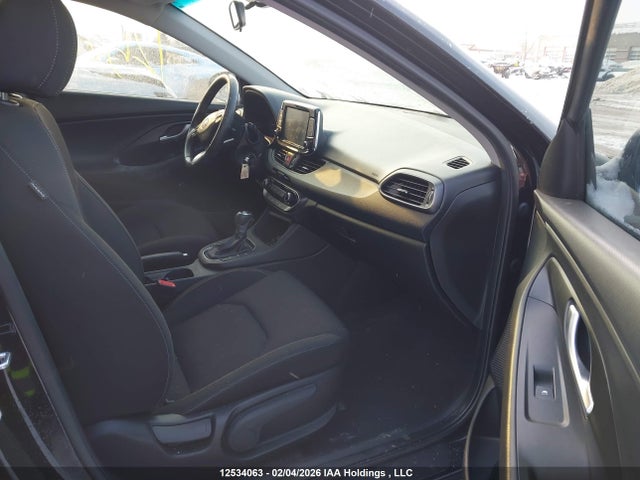 KMHH35LE1LU121482 Hyundai Elantra Gt Preferred Auto