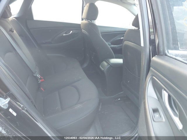 KMHH35LE1LU121482 Hyundai Elantra Gt Preferred Auto