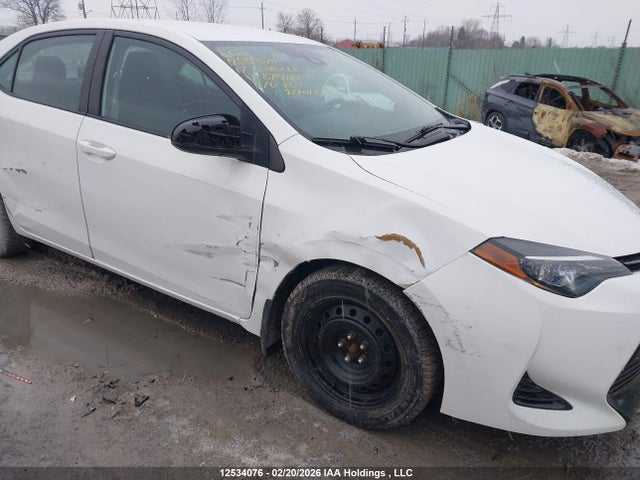 12534076 :رقم المزاد ، 2T1BURHE8HC875927 vin ، 2017 Toyota Corolla Le مزاد بيع