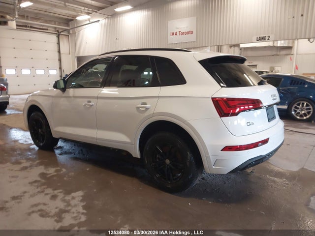 WA1AAAFY2P2151578 Audi Q5 45 Komfort
