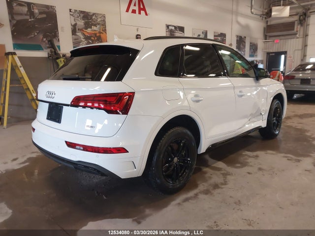 WA1AAAFY2P2151578 Audi Q5 45 Komfort