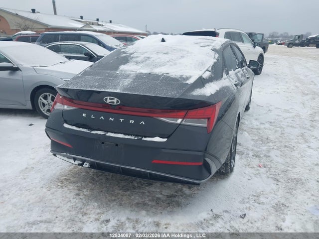 KMHLN4DG5RU701759 Hyundai Elantra Luxury