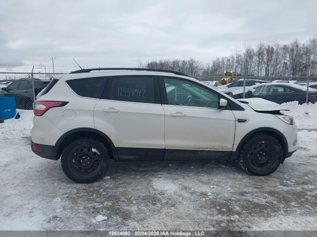 1FMCU9H92JUB89345 Ford ESCAPE SEL