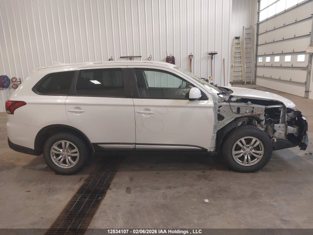 Mitsubishi Outlander Es/ex/ex-l 2020 JA4AZ2A39LZ608317 Image 13