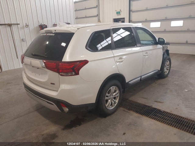 Mitsubishi Outlander Es/ex/ex-l 2020 JA4AZ2A39LZ608317 Image 4