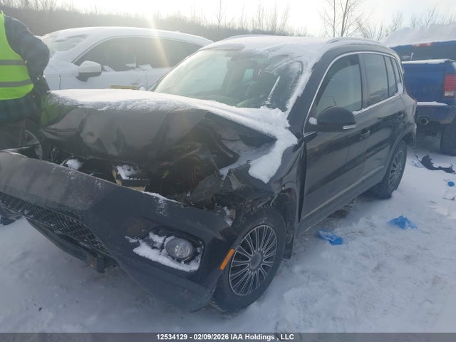 WVGJV7AX6FW583508 Volkswagen Tiguan S/se/sel/r-line