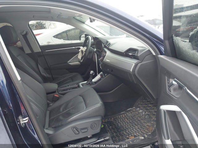 WA1EECF35M1006381 Audi Q3 Premium Plus S Line 45