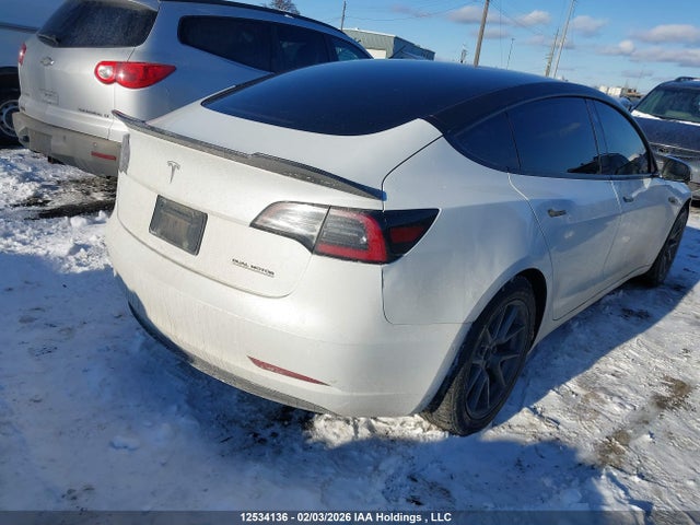 5YJ3E1EA1MF840947 Tesla Model 3 Standard Range/standard Range Plus