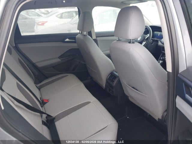 3VVEX7B26RM021522 Volkswagen TAOS SE