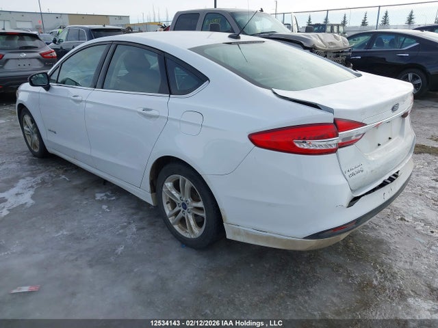 3FA6P0UU5JR130009 Ford Fusion Hybrid Hybrid
