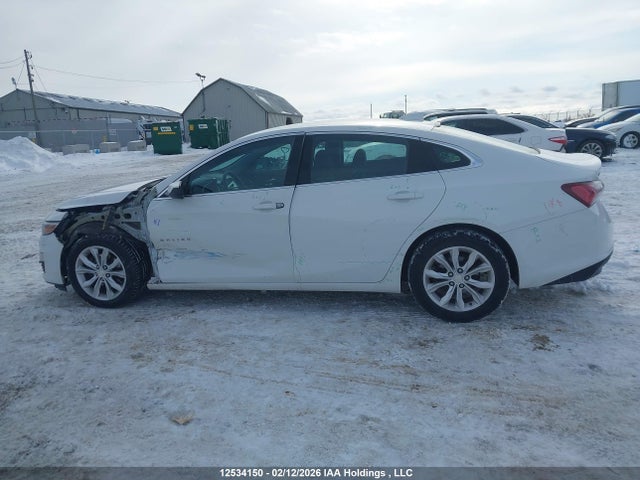 1G1ZD5ST1MF073079 Chevrolet MALIBU LT