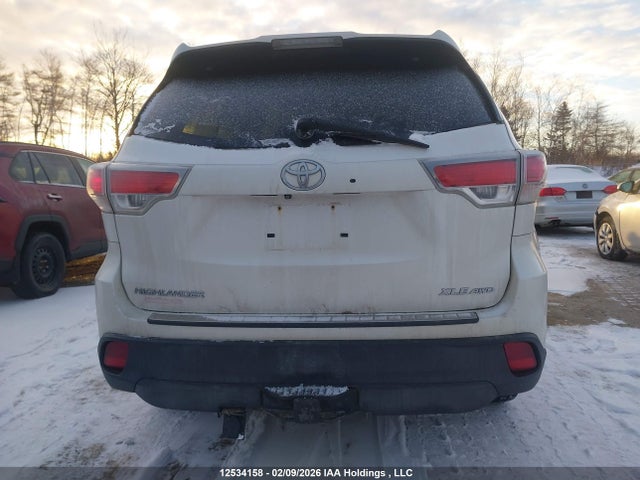 Toyota Highlander Xle 2015 5TDJKRFH1FS164864 Image 17