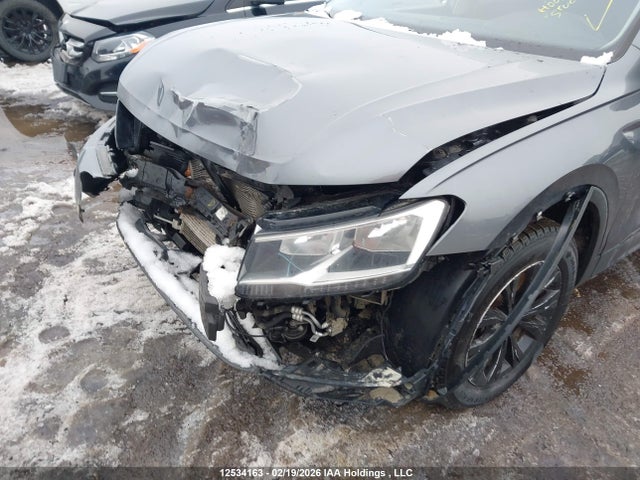 3VV0B7AX6KM156074 Volkswagen Tiguan Trendline