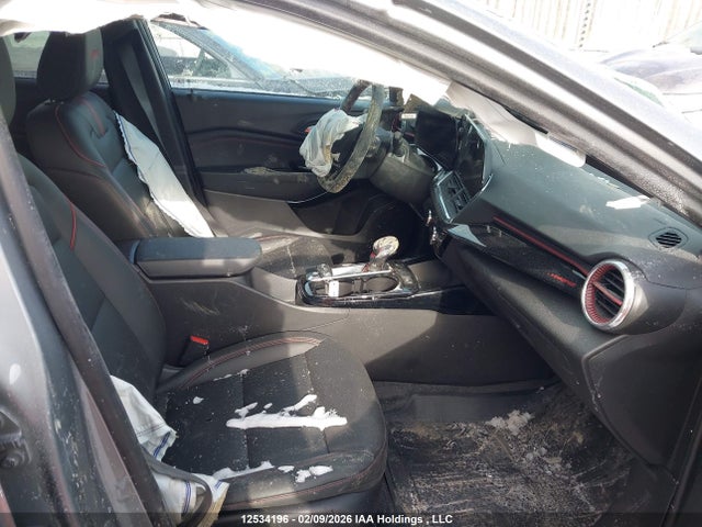 KL77LJE22SC214895 Chevrolet Trax 2rs