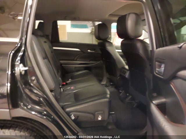 Aukcja sprzedaży 2014 Toyota Highlander Xle, vin: 5TDJKRFH2ES057238, numer aukcji: 12534202